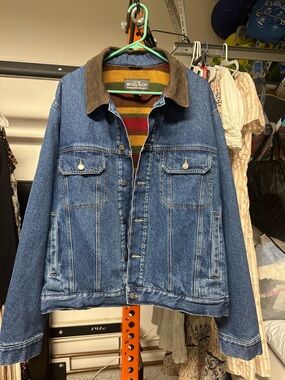 Vintage Woolrich Blue Denim Jacket with Brown Corduroy Collar